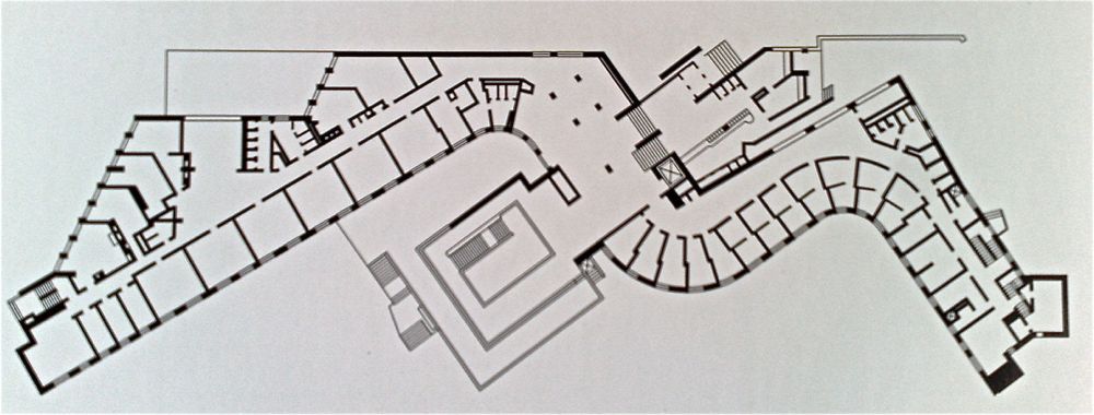 186. Alvar Aalto, Dormitori studenteschi “Baker Hous” Mit, Cambridge 1947-1949