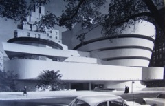 182e. Frank Llyod Wright, Museo Guggenheim New York, 1943-1959