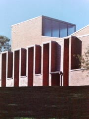 200e. Louis Kahn, Chiesa First Unitarian, Rochester 1959-1969