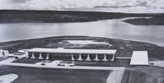 215. Oscar Niemeyer, Edifici del Senato e Segretariato, Brasilia 1960