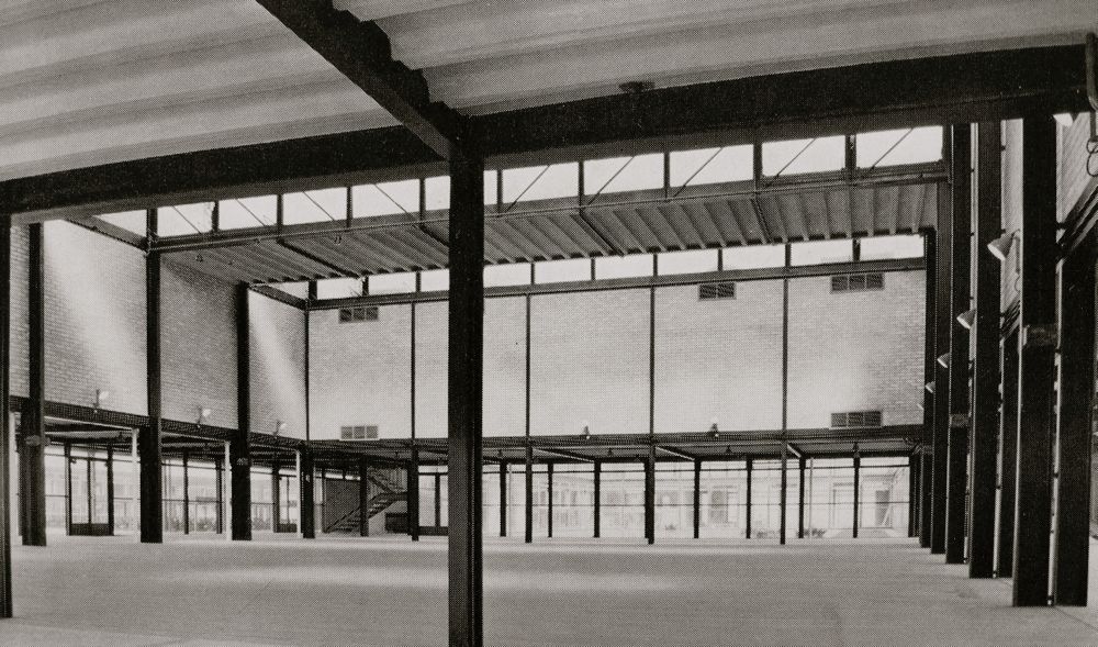 177e. Alison e Peter Smithson, Scuola media Hunstanton, Norfolk 1950-1954
